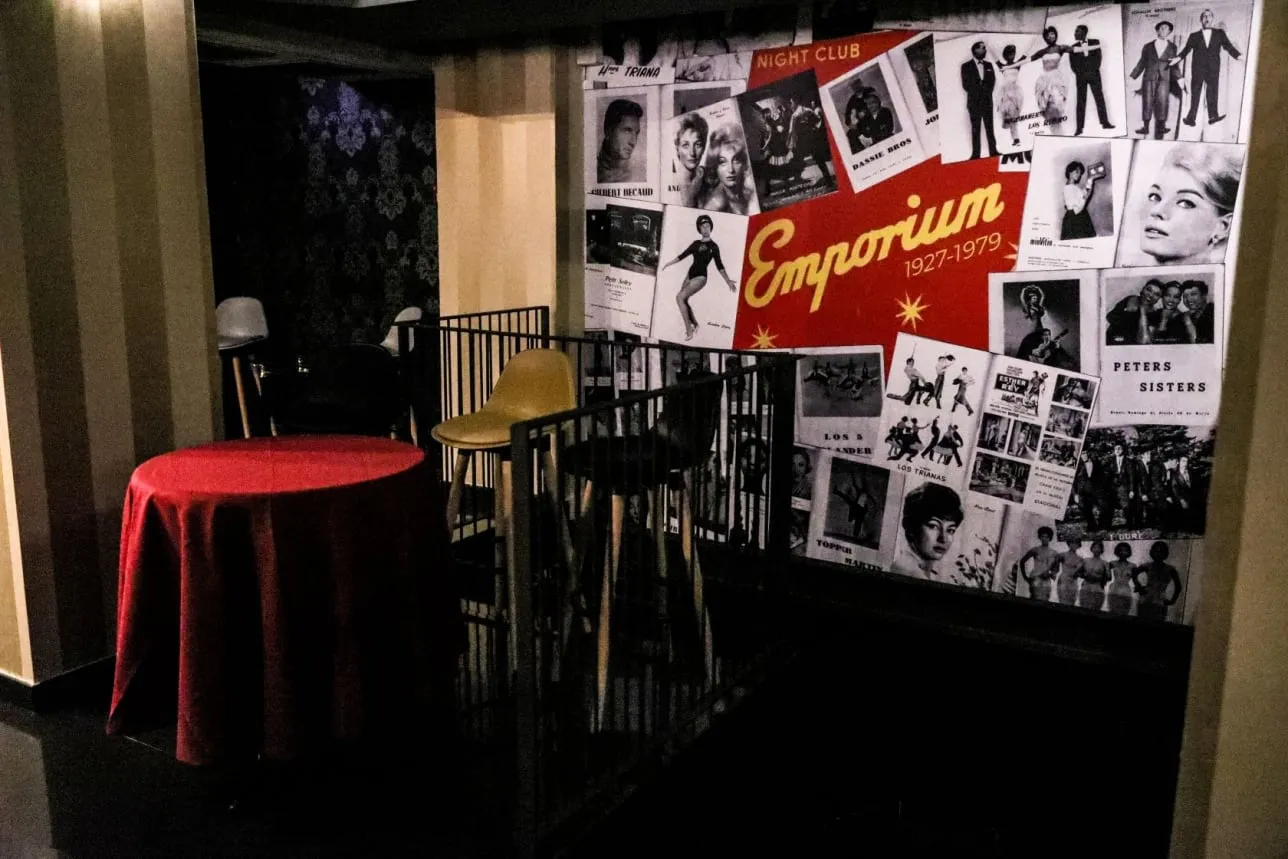 Pared histórica Emporium 1927-1979 del Teatre Muntaner